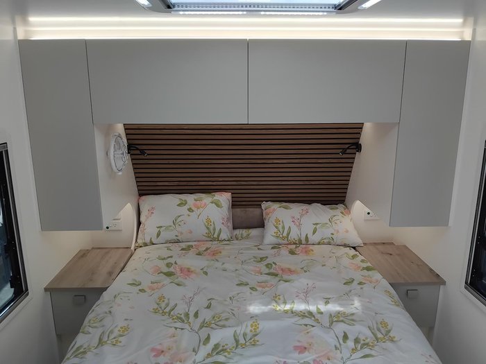 2026 New Age Caravans Manta Ray 18Ft Couples My26 Full Composite Brand New Layout