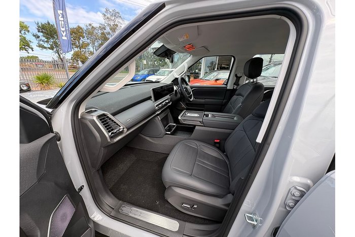 2025 LDV Terron 9 Evolve