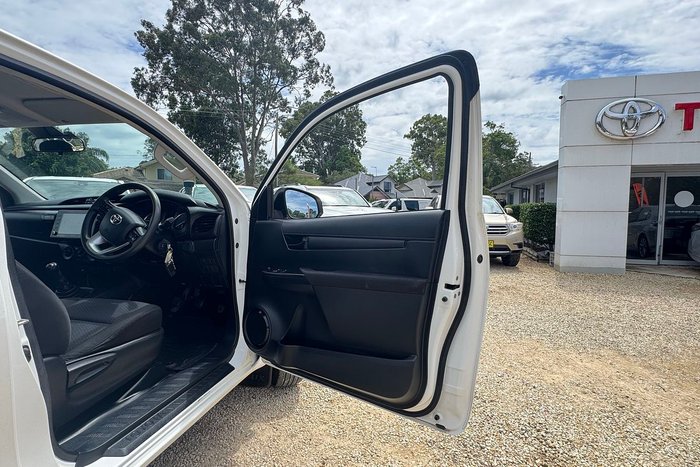 2023 Toyota Hilux Workmate