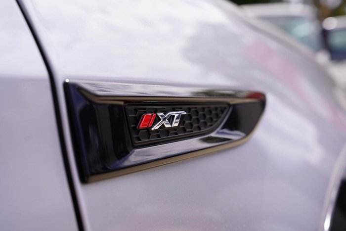 2025 Isuzu MU-X X-TERRAIN