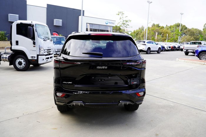 2026 Isuzu MU-X X-TERRAIN