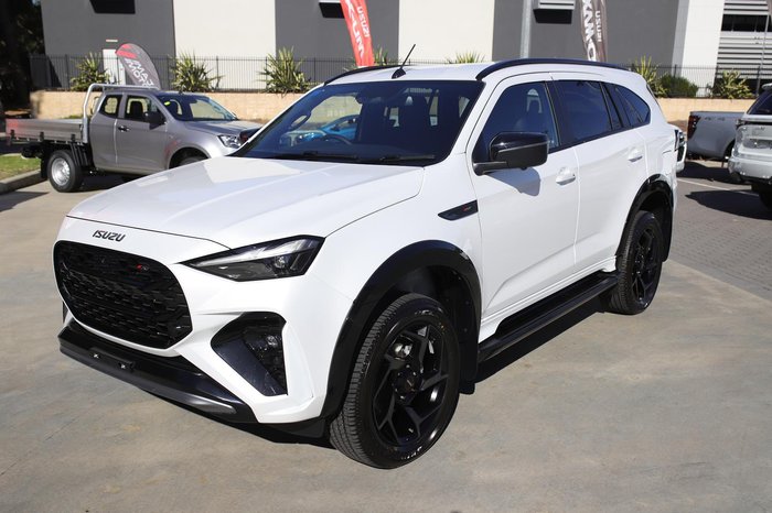 2025 Isuzu MU-X X-TERRAIN