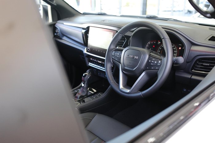 2026 Isuzu MU-X X-TERRAIN