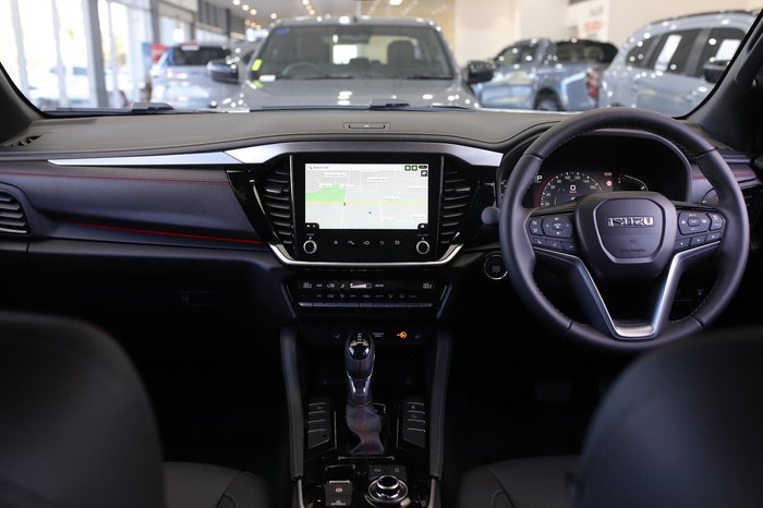 2026 Isuzu MU-X X-TERRAIN