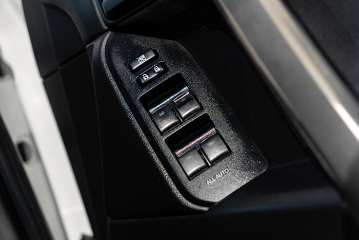 2014 Toyota Landcruiser Prado GXL KDJ150R MY14 4X4 Dual Range Glacier White