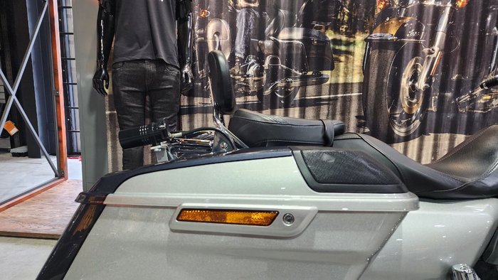 2019 HARLEY-DAVIDSON FLHXSE CVO STREET GLIDE