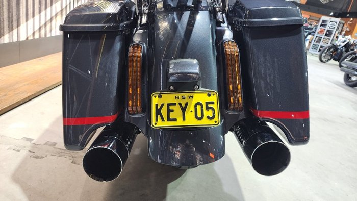 2019 HARLEY-DAVIDSON FLHXSE CVO STREET GLIDE