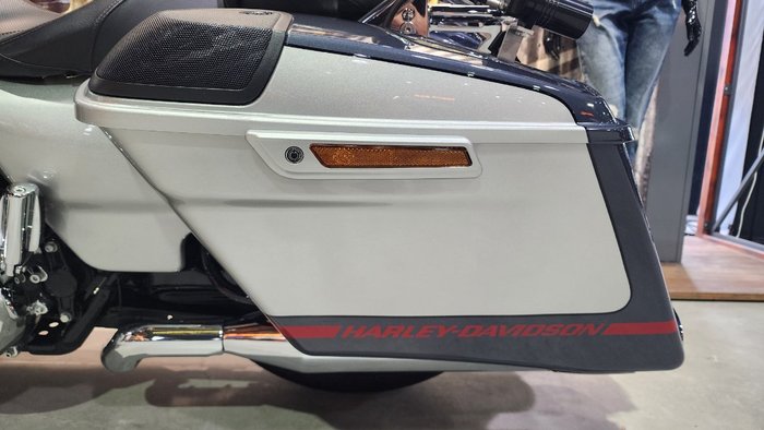 2019 HARLEY-DAVIDSON FLHXSE CVO STREET GLIDE