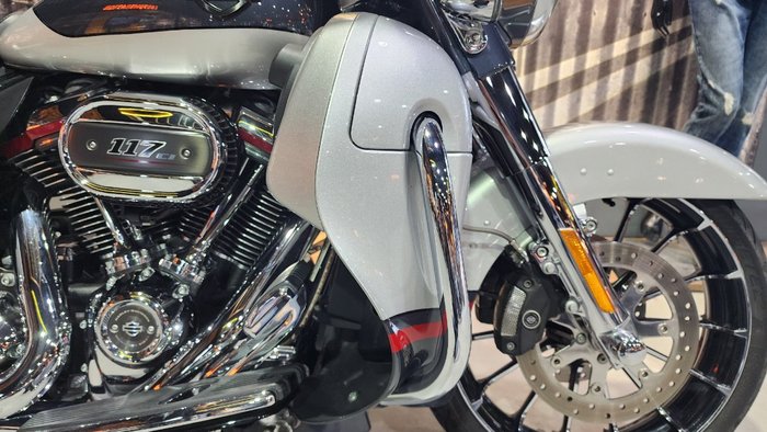 2019 HARLEY-DAVIDSON FLHXSE CVO STREET GLIDE