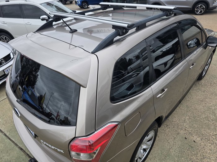 2014 Subaru Forester 2.5i