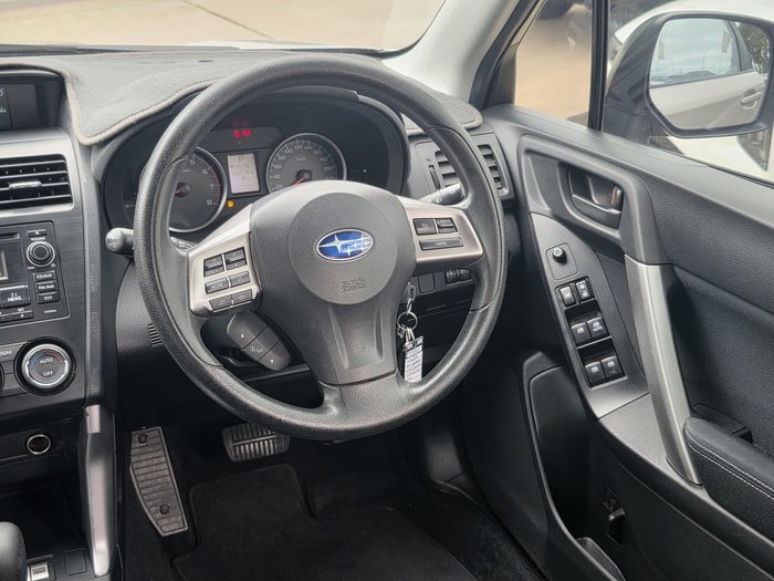 2014 Subaru Forester 2.5i