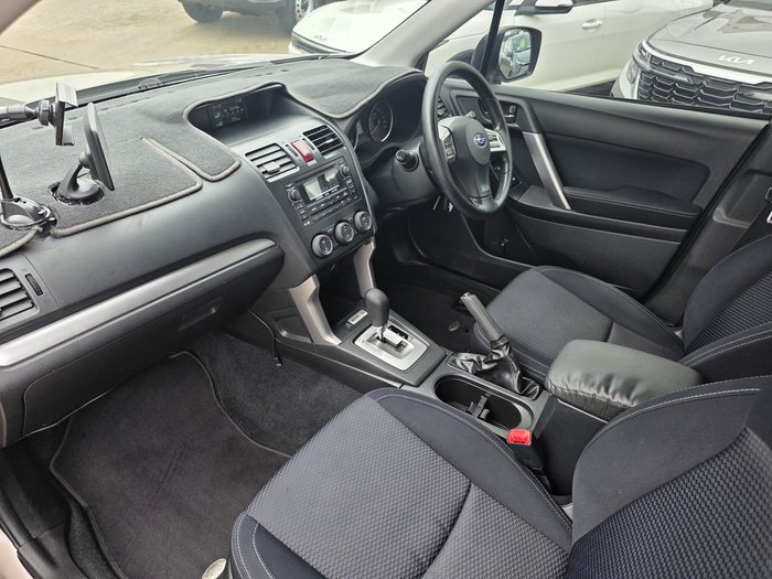 2014 Subaru Forester 2.5i