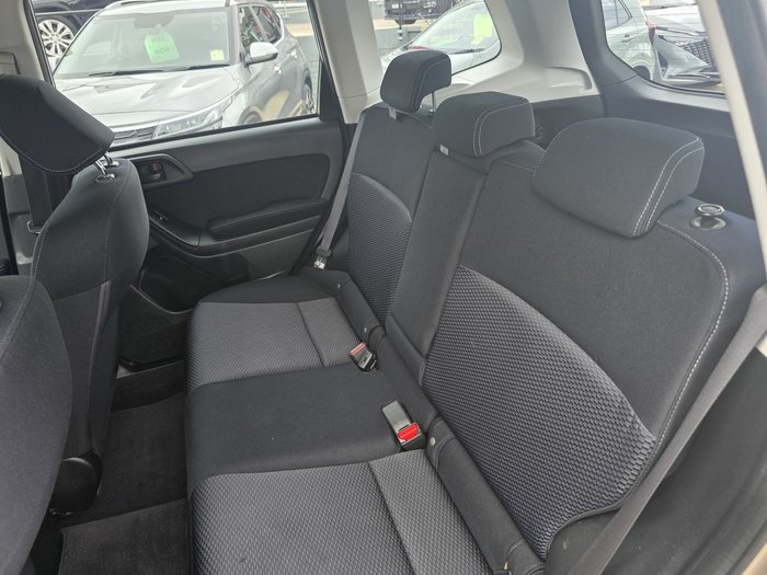 2014 Subaru Forester 2.5i