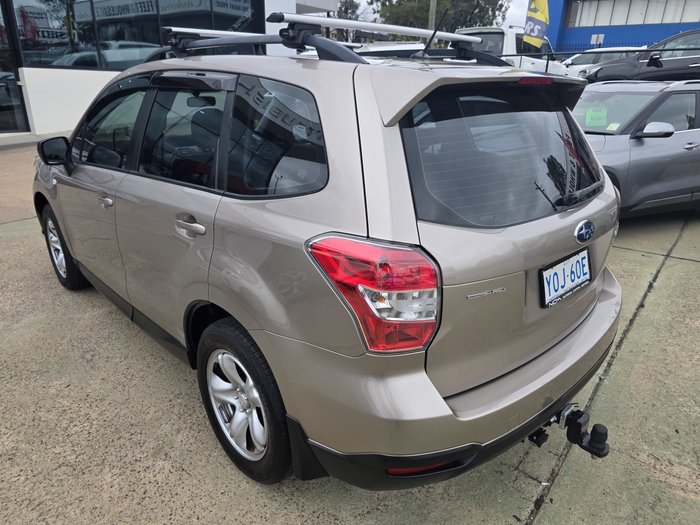 2014 Subaru Forester 2.5i