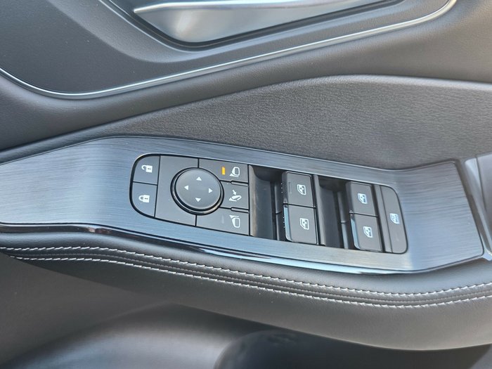 2025 Nissan X-TRAIL ST-L e-POWER