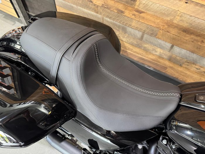 2026 Harley-Davidson Street Glide 117 (FLHX) Touring Black