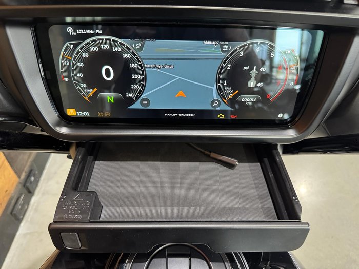 2026 Harley-Davidson Street Glide 117 (FLHX) Touring Black