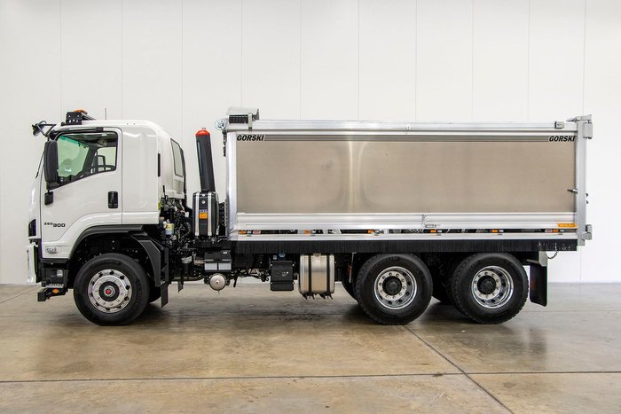 2025 Isuzu F Series FVY 260-300 AT R46