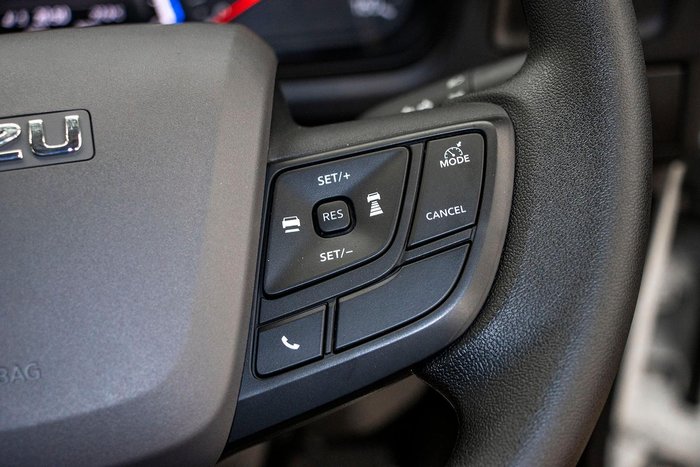 2025 Isuzu N Series NLR 45-150 MT D25 Traypack