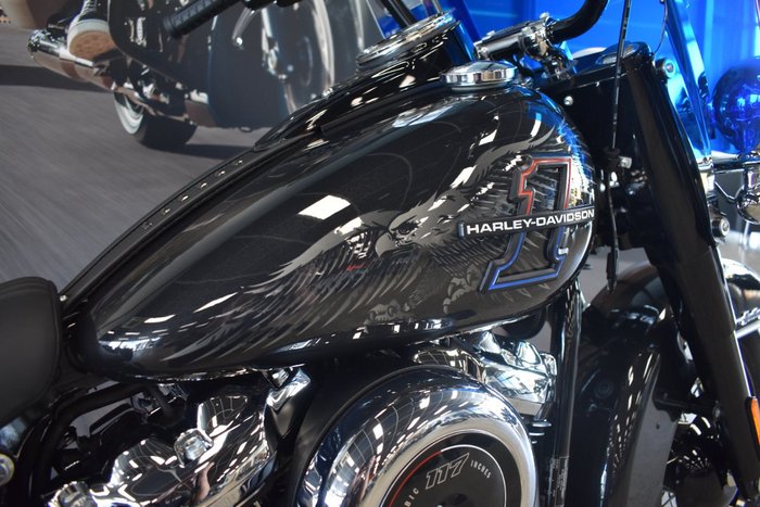 2026 HARLEY-DAVIDSON FLHC HERITAGE CLASSIC (117)