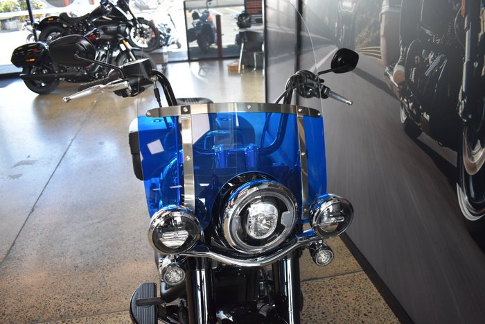 2026 HARLEY-DAVIDSON FLHC HERITAGE CLASSIC (117)