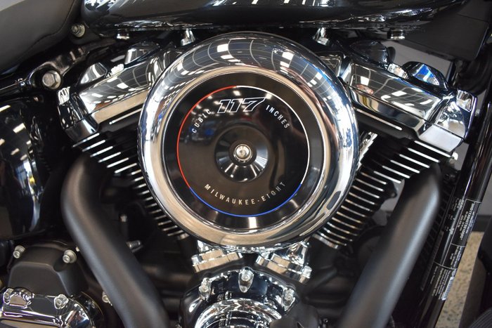 2026 HARLEY-DAVIDSON FLHC HERITAGE CLASSIC (117)