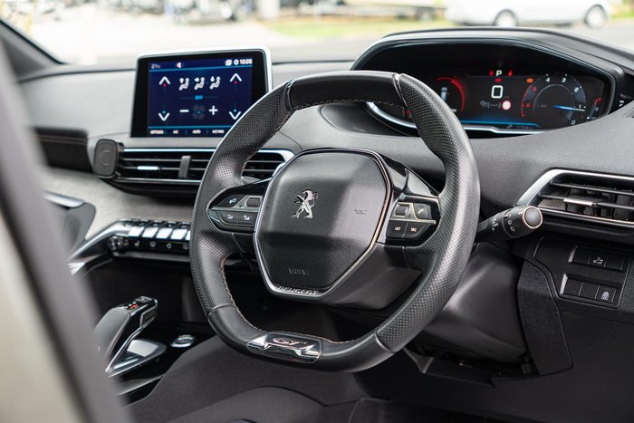 2018 Peugeot 5008 GT P87 MY18 Grey