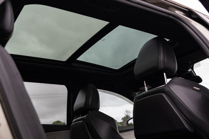 2018 Peugeot 5008 GT P87 MY18 Grey