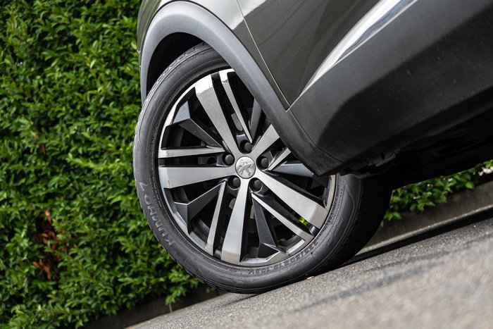 2018 Peugeot 5008 GT P87 MY18 Grey