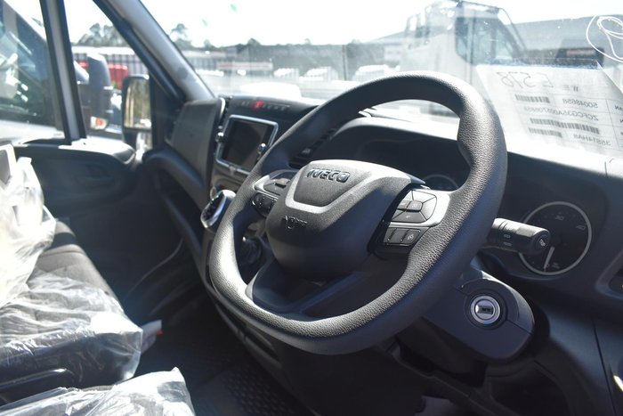 2025 Iveco Daily 35S14V White