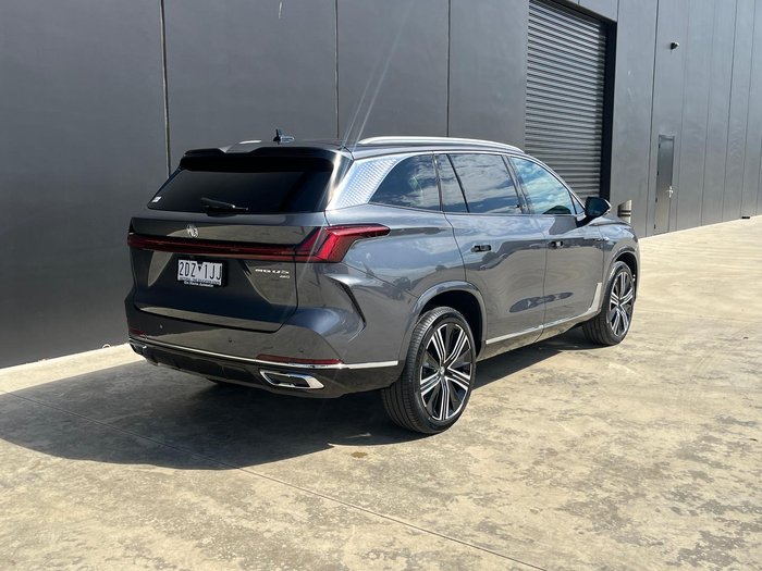 2025 MG QS Essence