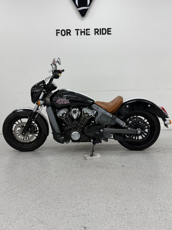 2015 INDIAN SCOUT BLACK/WHIT