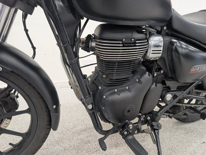 2024 Royal Enfield METEOR 350 STELLAR Black