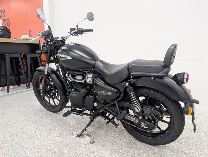 2024 Royal Enfield METEOR 350 STELLAR Black