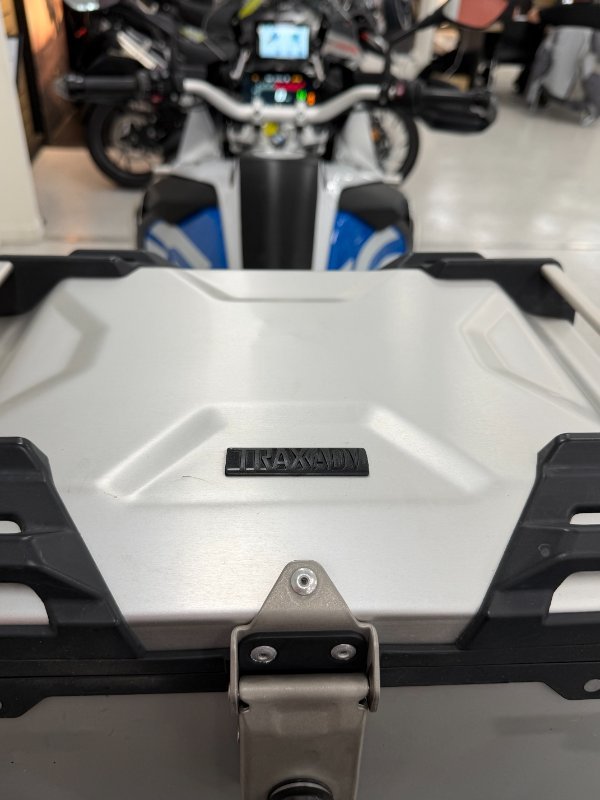 2018 BMW Motorrad R1200 GS ADVENTURE White