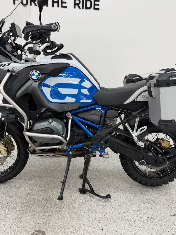 2018 BMW Motorrad R1200 GS ADVENTURE White