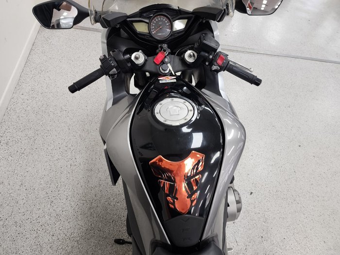 2010 Honda VFR1200F Silver