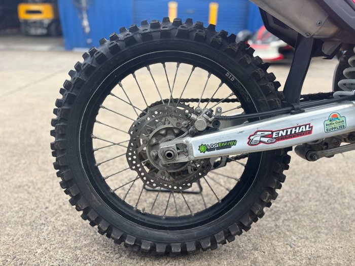 2024 Honda CRF450R Red