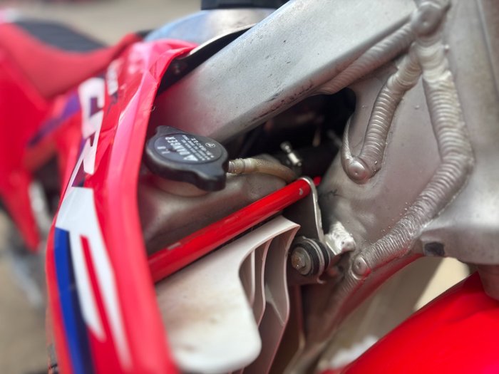 2024 Honda CRF450R Red