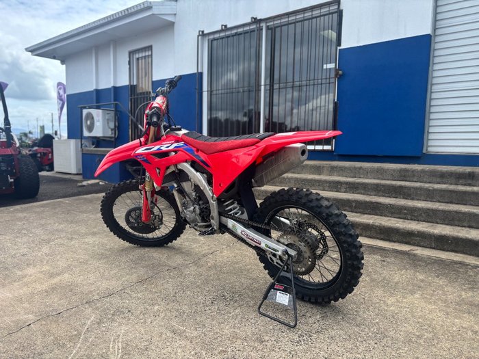 2024 Honda CRF450R Red