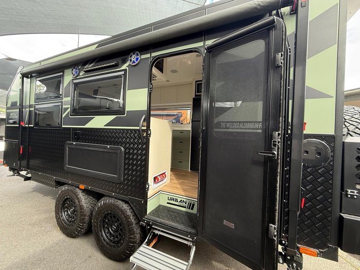 2025 Urban Caravans Skt Signature