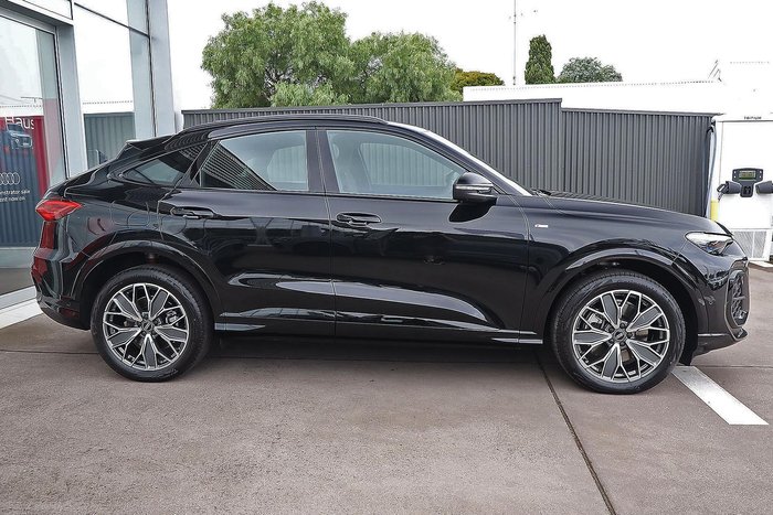 2025 Audi Q5 TDI 150kW sport