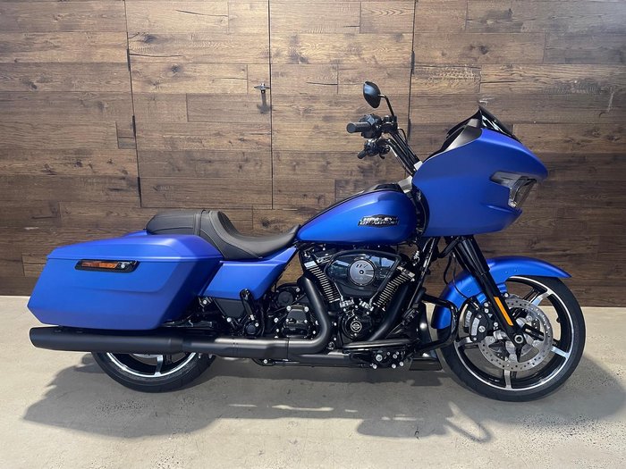 Harley-Davidson Road Glide 117 (FLTRX) Touring