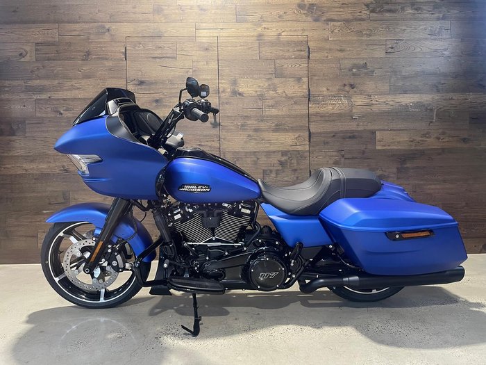 Harley-Davidson Road Glide 117 (FLTRX) Touring