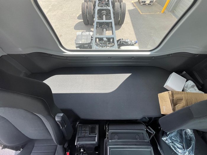 2025 Isuzu F Series FXY 260-355 AT R63