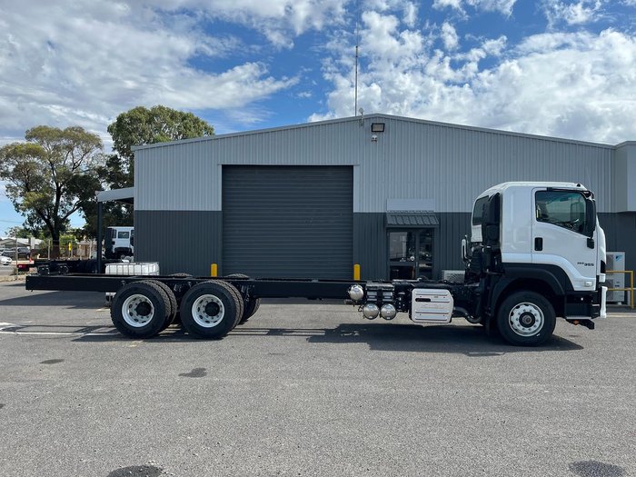 2025 Isuzu F Series FXY 260-355 AT R63