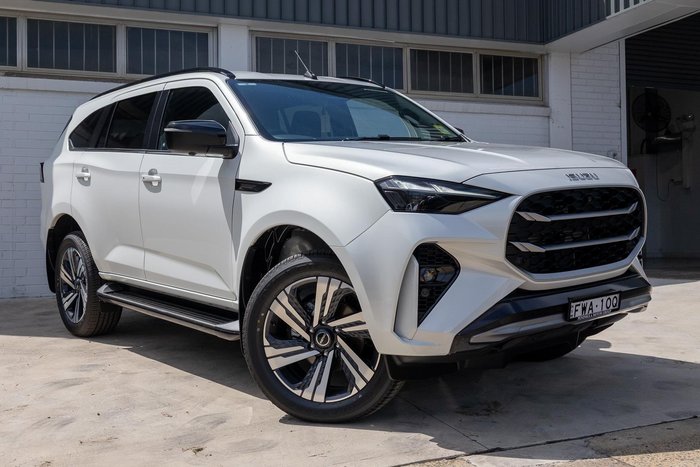 2025 Isuzu MU-X