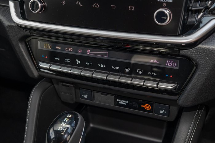 2025 Isuzu MU-X LS-T