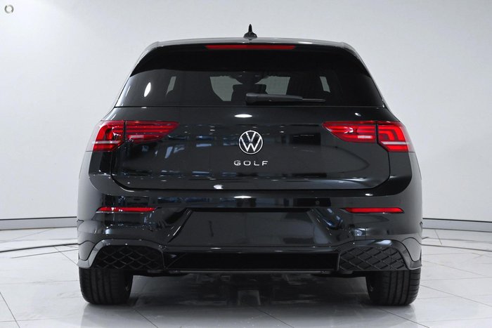 2026 Volkswagen Golf 110TSI R-Line