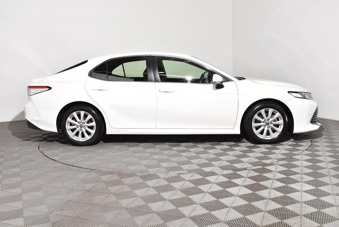 2019 Toyota Camry Ascent